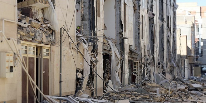 دیدن درد انسان های زلزله زده تلنگری برای زنده نگه داشتن انسانیت